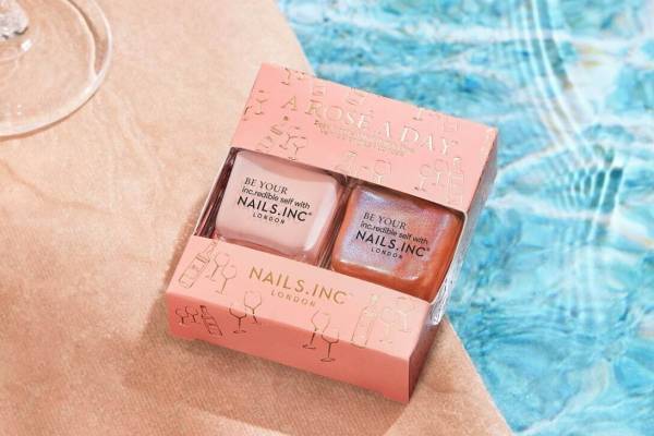 ネイルズ インク21年夏“ロゼワイン”着想のピンクネイルセット、泡のように輝くパール入り