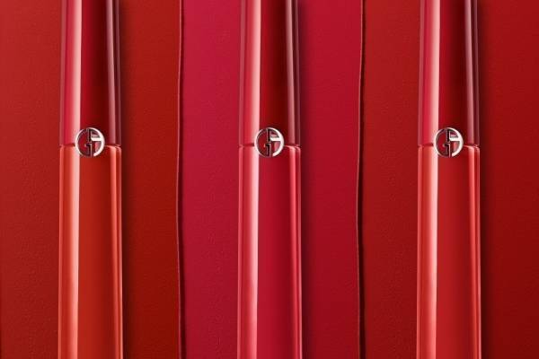 アルマーニ ビューティ21年夏「リップ マエストロ オリジナル」原点を辿る大胆レッドや洗練ピンク