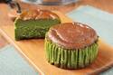 ローソン「バスチー －バスク風抹茶チーズケーキ－」宇治抹茶×黒糖カラメル×クリームチーズ
