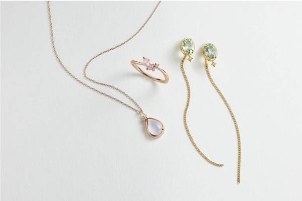 Canal 4℃“カラーストーン”輝くお守りジュエリー、ローズクォーツのネックレスなど