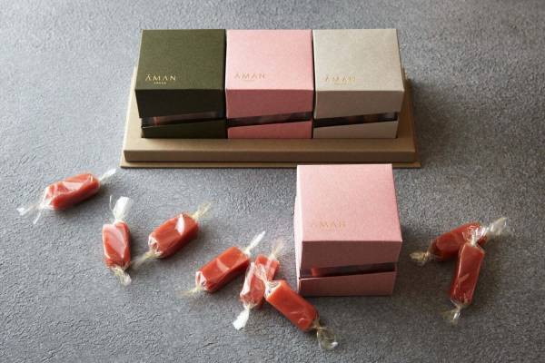 アマン東京の母の日ギフト「母の日 KOBAKO」“デザート感覚”のラズベリーキャラメル