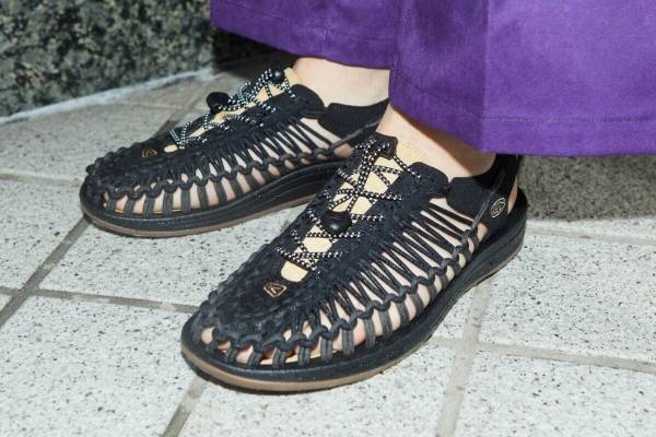 キーンのサンダルスニーカー「ユニークシリーズ」ビームス他セレショ3社とコラボ、メンズ＆ウィメンズで