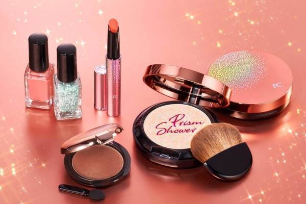 ファンケル21年夏コスメ、“ストロベリーシェイク”ネイルカラーやグリッターピンクの美容オイルリップ