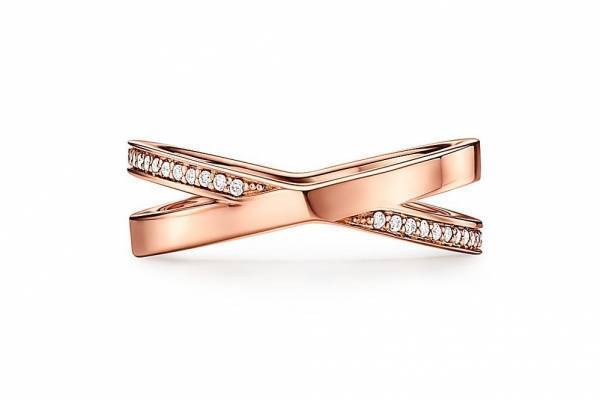 ティファニー「アトラス X」NY本店“アトラスクロック”着想のジュエリー、新作ペンダントやリング