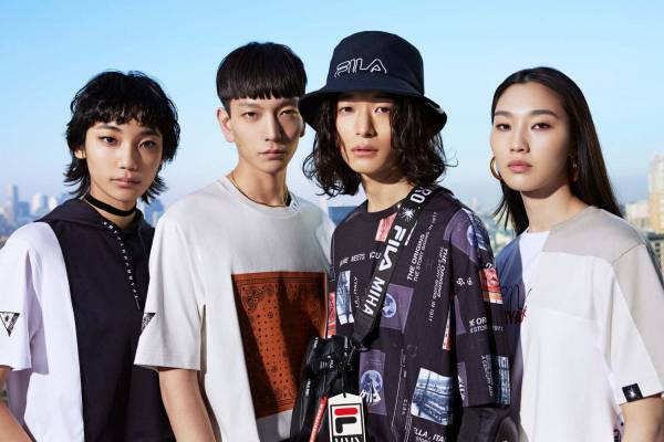 メゾン ミハラヤスヒロ×フィラ第4弾、凹凸ソールの新作スニーカーや“バンダナ”モチーフのウェア