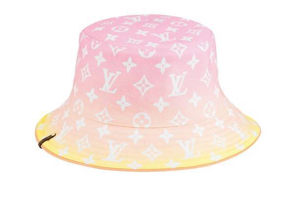 ルイ・ヴィトン21年夏のヘッドアクセサリー、モノグラム入り“グラデ”ハット＆スカーフなど
