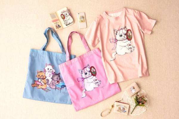 ヒグチユウコ『おしゃれキャット』マリーを描きおろし、Tシャツ＆財布が全国ディズニーストアに