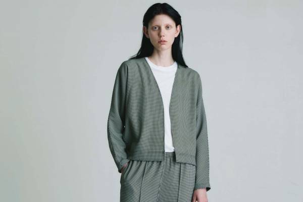 N.ハリ尾花大輔×ユナイテッド アローズ＆サンズ、ワンピースやチェックカーディガンなどウィメンズ新作