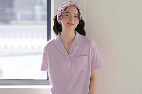 GU“ラベンダー”＆“ハチミツ”配合の新作パジャマ、保湿加工でなめらかな肌触り