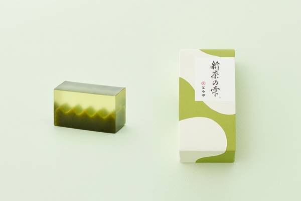 とらや、茶畑を思わせるデザインの季節限定羊羹 - 爽やかな新茶の風味で