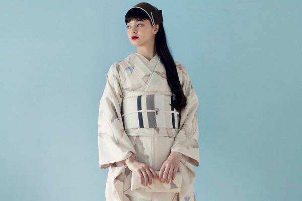 キモノ バイ ナデシコ「わたしの、ふりそで」の新作振袖、ミント＆ルビーの新色やチューリップ柄