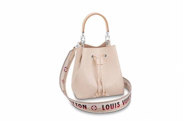 ルイ・ヴィトン“春色”バッグ、「モノグラム･フラワー」ストラップ付き2WAYショルダーなど