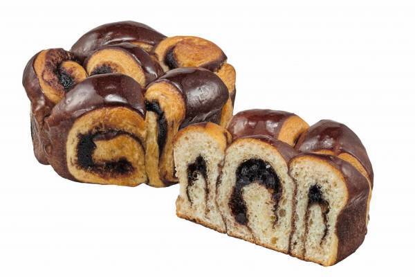 ゴディバ ブーランジェリーの新作パン「トルビヨン」ベルギーチョコクリーム＆チップを使用