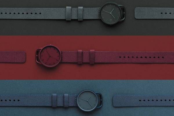 nendoの腕時計ブランド「10:10」バックルシリーズにくすみカラーの限定モデル