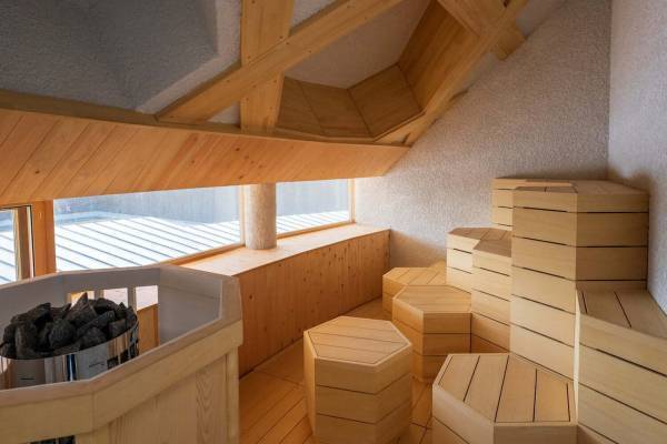山形の田んぼに浮かぶホテル「スイデンテラス」ロウリュ完備の本格フィンランド式サウナ新設