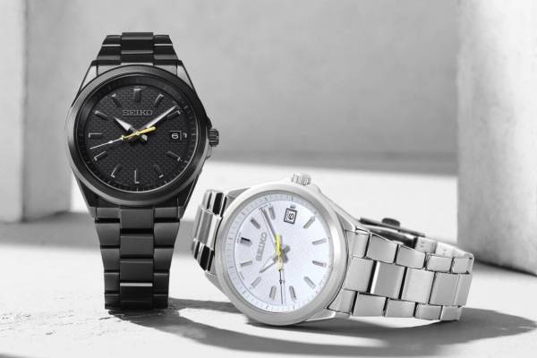 セイコーセレクション×マスターピースの限定腕時計、シルバーorブラックのワントーンに