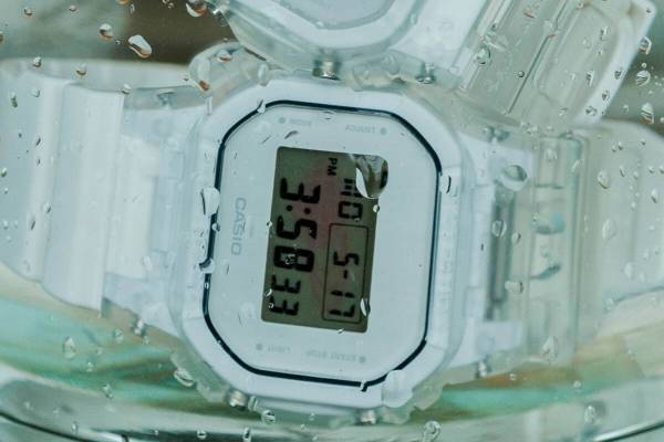G-SHOCK/BABY-G×ビームス/ビームス ボーイ、ホワイト＆クリア素材の新別注モデル