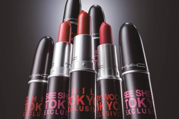M∙A∙C日本限定リップスティック、クリーミーマットレッドやツヤ感オレンジコーラル