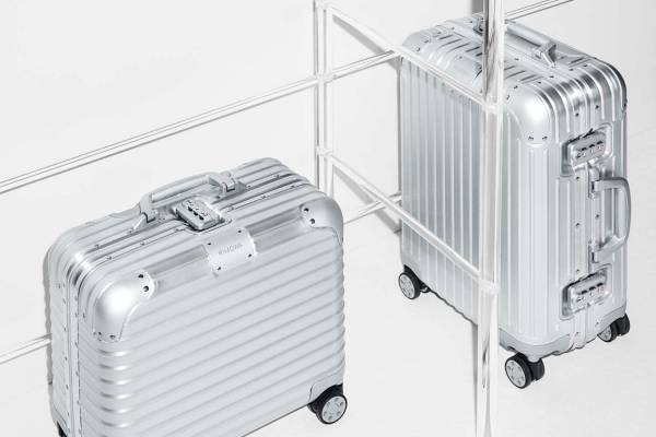 リモワの“小さめ”スーツケース「リモワ オリジナル コンパクト」最大16インチのノートPC収納可能