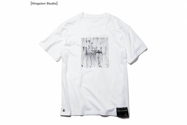 ソフ“ぼんやり浮かび上がるロゴ”やタイポグラフィのTシャツ、英トム・ヒングストンとコラボ