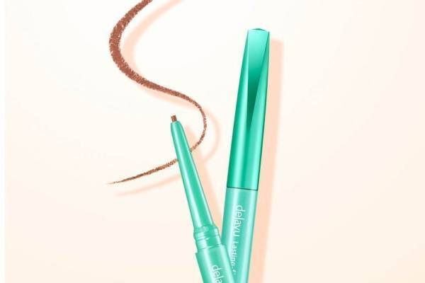 デジャヴュ「密着アイライナー」クリームペンシルに“大人のための”夏色オレンジブラウン
