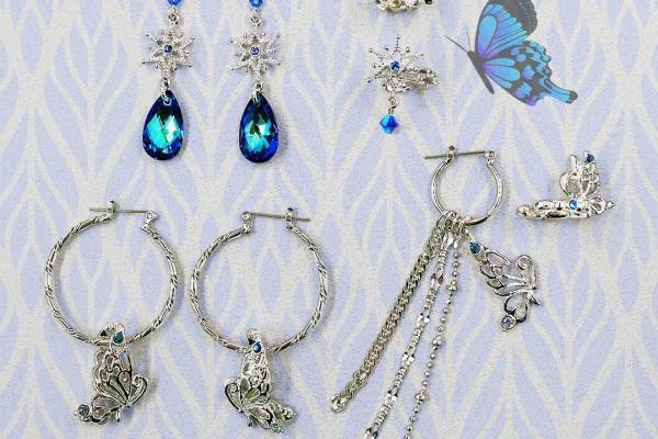 アナ スイの“六芒星”輝く新作イヤーアクセサリー、蝶が羽ばたくフープピアスも