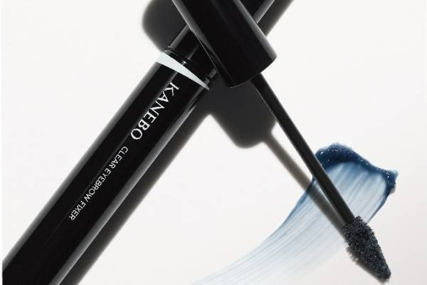 カネボウ21年秋コスメ、“夜空のようなクリアブルー”アイブロウマスカラ＆煌めくマーブルリップ