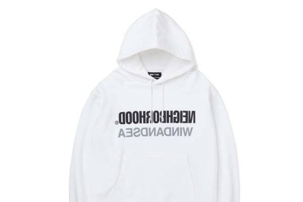 ネイバーフッド×ウィンダンシーのロゴ入りフーディ＆Tシャツ、ラグマットなどホームアクセも
