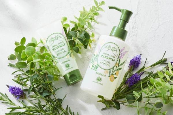 ハウス オブ ローゼ“ハーブの恵み”ハンドソープ、ふわふわ泡＆清らかシトラスハーバルの香り