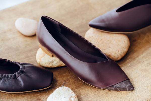 ダイアナの新シューズライン「エフ バイ ウェルフィット」履き心地＆おしゃれ両立ローヒールパンプス