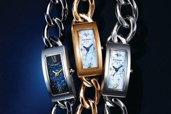 スタージュエリー“夏の星座”や“夜の海”をイメージした限定腕時計、ボリュームチェーンをプラス