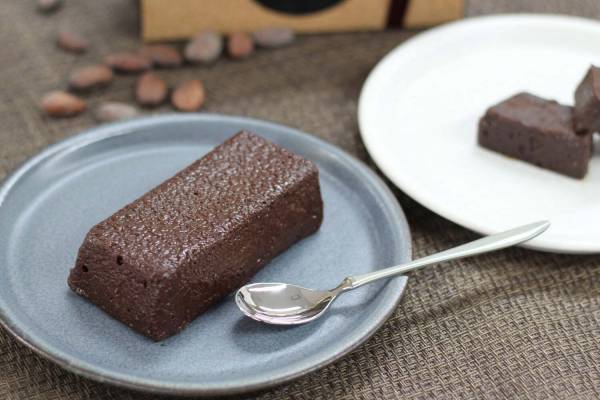 自由が丘のチョコレート専門店「マジドゥショコラ」生チョコのような口溶け“至極の生ガトーショコラ”