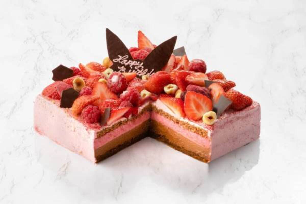 サマーバード オーガニック 蝶々が舞う バースデーケーキ チョコ フルーツ ナッツをトッピング 2021年6月13日 ウーマンエキサイト