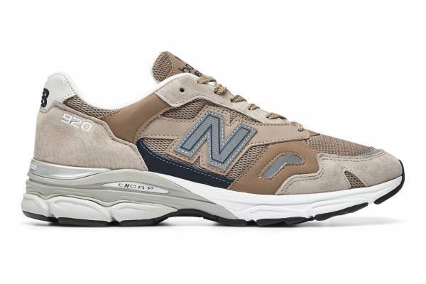 ニューバランス“Made in U.K.”の「920」「1500」に砂漠をイメージした新色