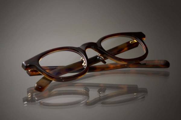 アイヴァン 7285限定アイウェア“最高品質”の鼈甲＆ヴィンテージパーツ使用