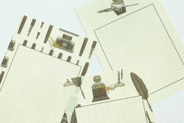 銀座 蔦屋書店オリジナル原稿用紙「私たちの筆記具」満寿屋クリーム紙にレトロな羽ペンやインク瓶を描いて