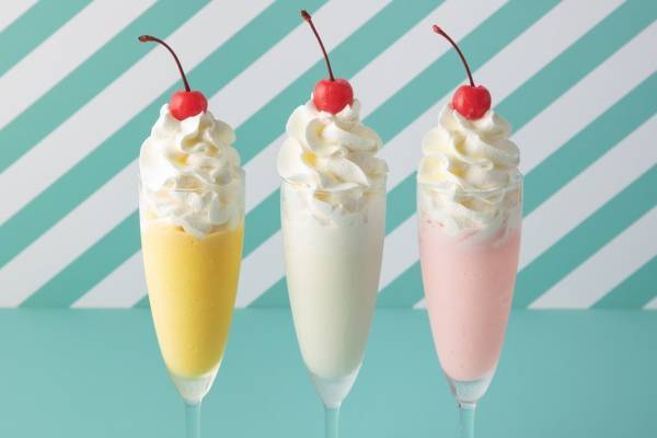 “飲む生クリーム”復活！原宿ミルクベーカリーの「生クリームシェイク」マンゴー＆いちごも新登場