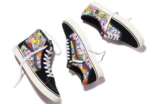 アトモス×VANSの初コラボスニーカー、定番モデルを絵文字グラフィックでポップに