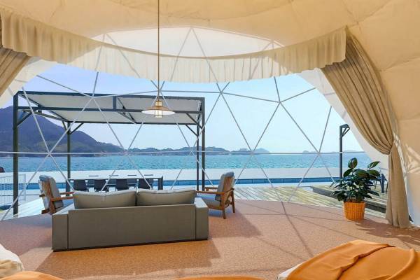 ドーム型グランピング施設「グランドーム瀬戸内しまなみ」広島・尾道の生口島に、BBQやレンタサイクルも