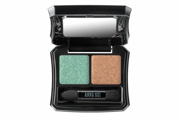 アナ スイ21年秋コスメ、“まるで香水瓶”なめらか美発色の新ルージュ＆個性が光るアイカラーデュオ