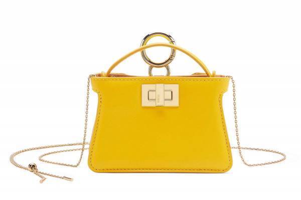 フェンディのアイコンバッグ「ピーカブー」に新作“ナノ”サイズ、ポップなカラーで提案