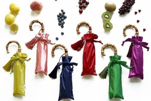 Wpc.新作「サテンフルーツパラソル」みずみずしい果実モチーフ“タッセル”付き晴雨兼用傘