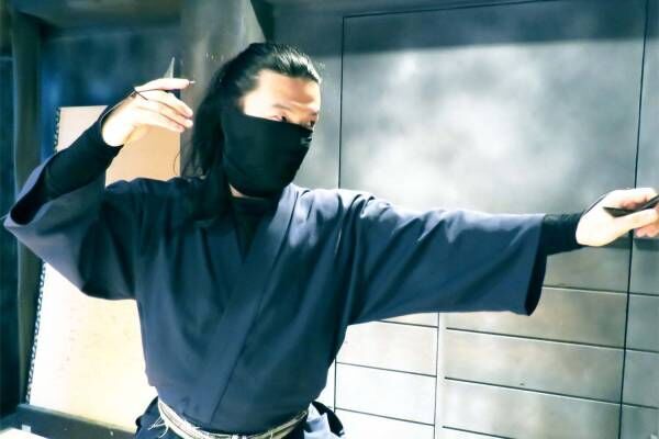 “東京初”「忍者体験施設」浅草・雷門に、本物の忍者による手裏剣&amp;忍道体験など