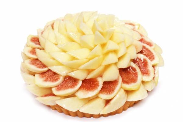 カフェコムサの“桃”ケーキ＆パフェ、桃×いちじくの鮮やかなケーキやチェリークリームショート