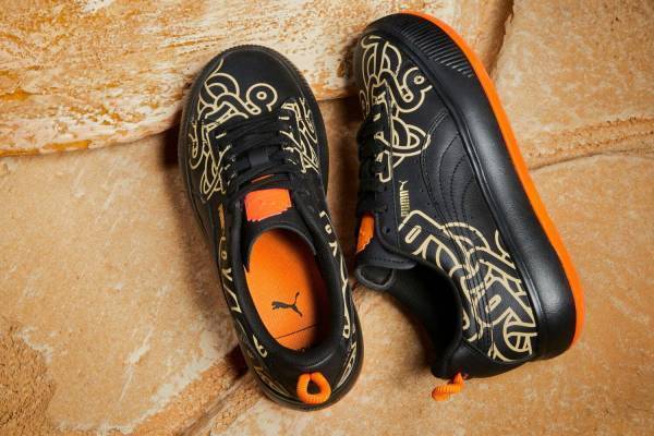 プーマ×プロナウンス“古代遺跡”に沈む夕日イメージのスニーカー＆縄グラフィック入りウェア