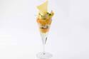 エンポリオ アルマーニ カフェ 心斎橋パルコの夏限定パフェ、南国フルーツを使った爽やかな味わい