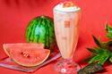 春水堂の限定ドリンク「果肉茶スイカ」新鮮なスイカ果汁＆果肉を合わせた台湾流ジャスミンミルクティー