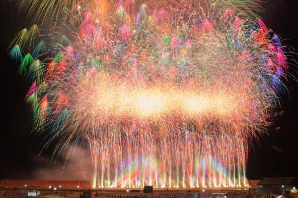 花火大会「三陸花火競技大会」岩手・陸前高田で、ミュージックスターマインなど2021年国内最大級規模