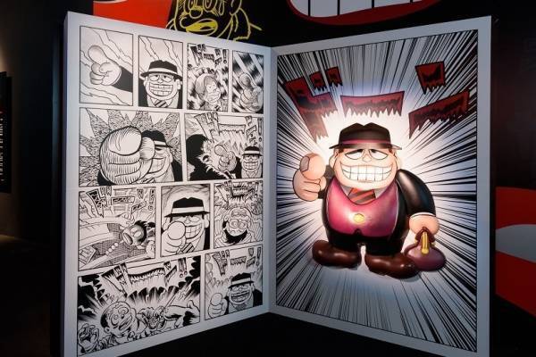 「藤子不二雄(A)展」広島県立美術館で、“トキワ荘”執筆部屋の再現展示や“怪物くん”フォトスポット