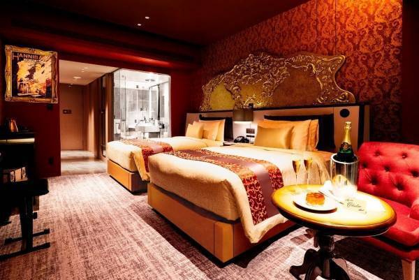 メズム東京×劇団四季『オペラ座の怪人』コンセプトルーム、“クリスティーヌの楽屋”をテーマに